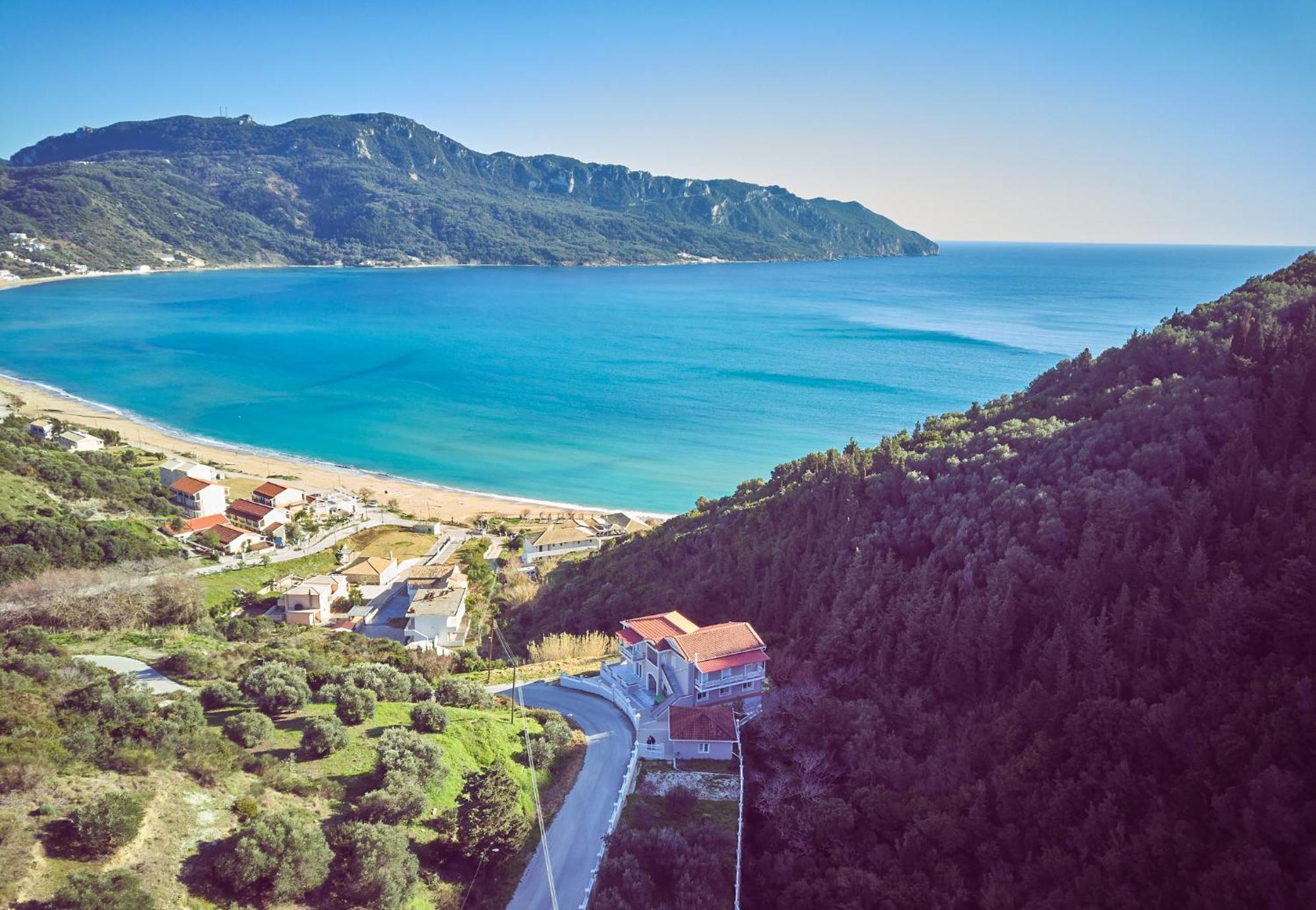 Villa Euphoria Apts Afión 외부 사진