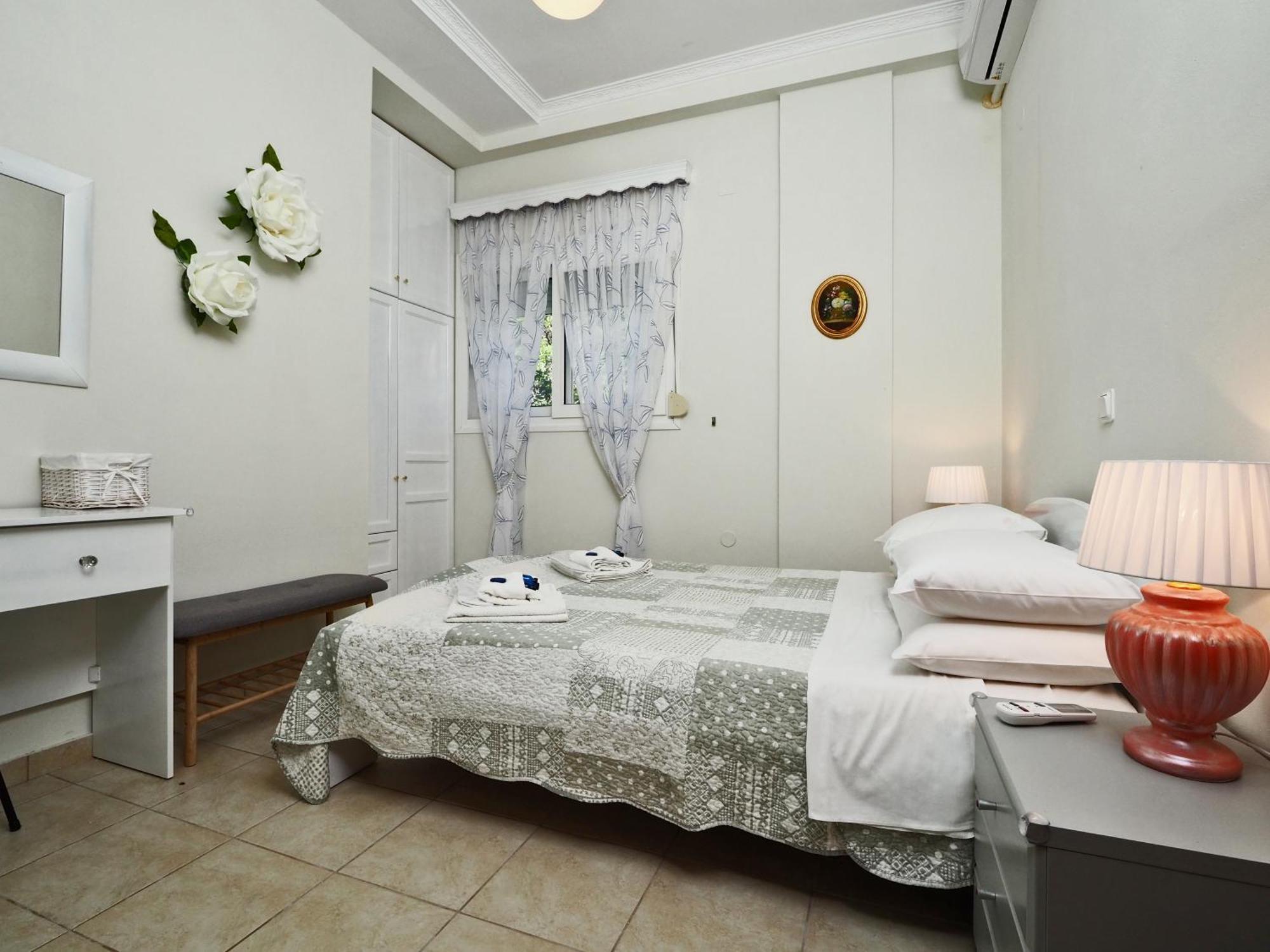 Villa Euphoria Apts Afión 외부 사진