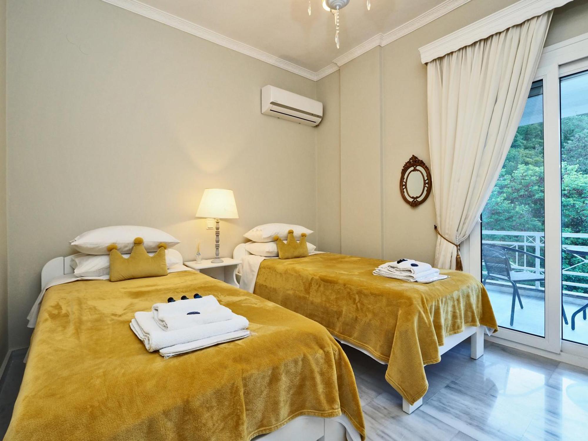 Villa Euphoria Apts Afión 외부 사진